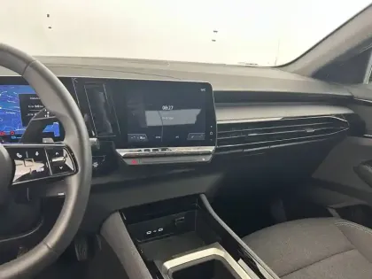 Photo 11 Renault Austral  E-Tech hybrid 200