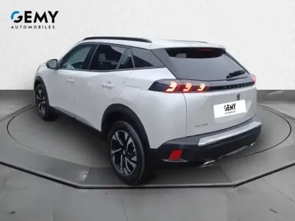 Photo 27 Peugeot 2008  PureTech 130 S&S BVM6