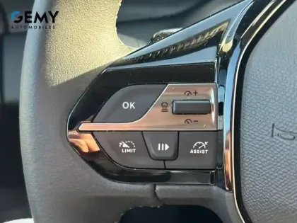 Photo 18 Peugeot 308  SW PureTech 130ch S&S EAT8