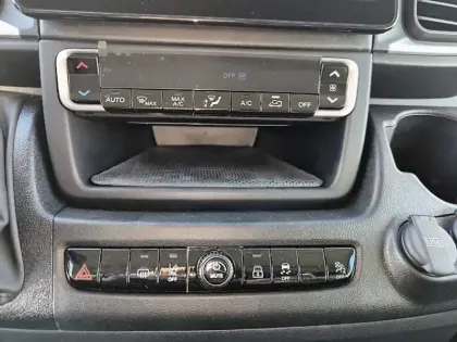 Photo 14 Citroën Jumper  FOURGON TOLE 33 L2H2 140 S&S BVM6