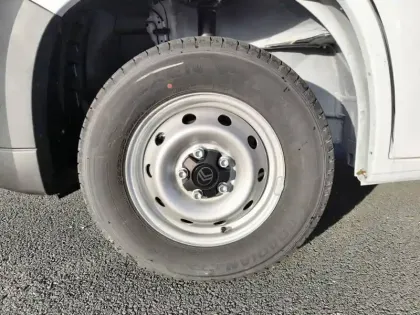 Photo 52 Citroën Jumper  FOURGON TOLE 33 L2H2 140 S&S BVM6