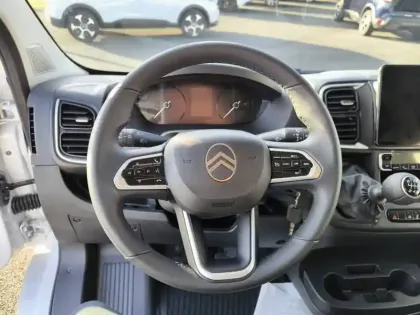 Photo 8 Citroën Jumper  FOURGON TOLE 33 L2H2 140 S&S BVM6