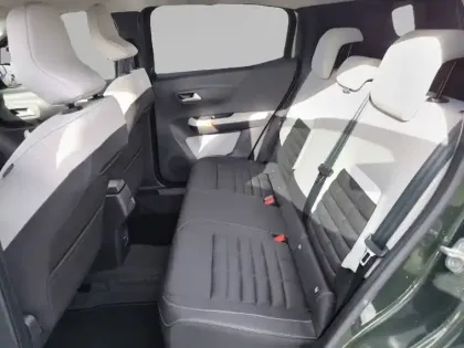 Photo 11 Citroën C3 Aircross  Hybride 145 e-DCS6