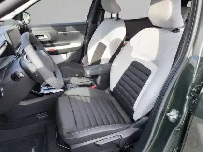 Photo 10 Citroën C3 Aircross  Hybride 145 e-DCS6