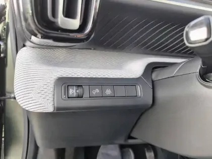 Photo 18 Citroën C3 Aircross  Hybride 145 e-DCS6