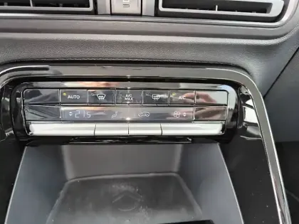 Photo 14 Citroën C3 Aircross  Hybride 145 e-DCS6