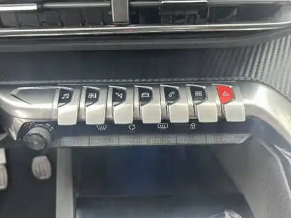 Photo 19 Peugeot 3008 Gén. II Ph2 Style 5