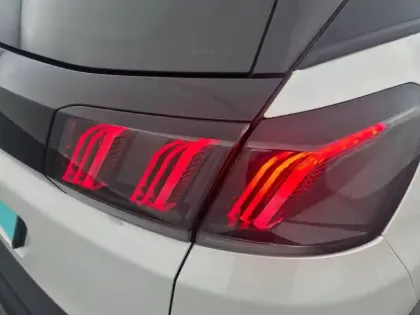 Photo 16 Peugeot 3008 Gén. II Ph2 Style 5