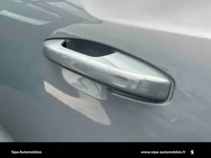 Photo 19 Volvo Xc40  T3 163 ch Geartronic 8