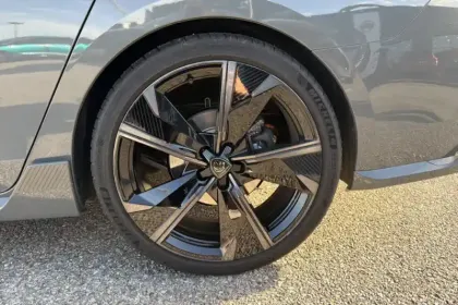 Photo 12 Peugeot 508  SW Hybrid4 360 e-EAT8 Peugeot Sport Engineered