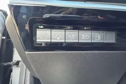 Photo 19 Peugeot 508  SW Hybrid4 360 e-EAT8 Peugeot Sport Engineered