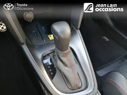 Photo 12 Toyota Yaris  Cross Hybride 116h 2WD