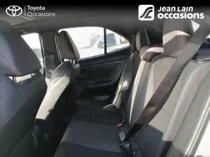 Photo 16 Toyota Yaris  Cross Hybride 116h 2WD