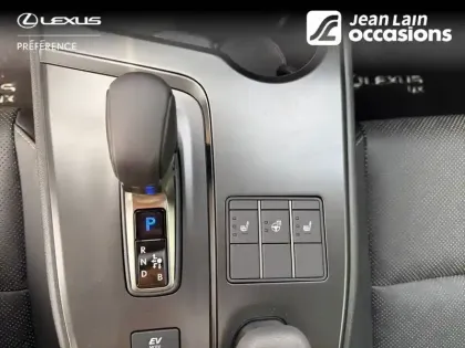 Photo 12 Lexus UX  300h 2WD