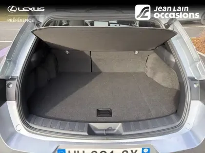 Photo 9 Lexus UX  300h 2WD