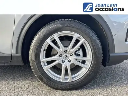 Photo 8 Ford Kuga  2.5 Duratec 180 ch FlexiFuel FHEV E85 Powershift