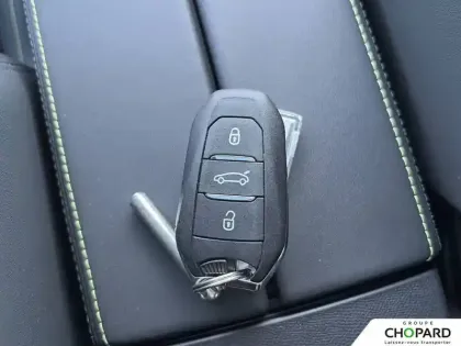 Photo 13 Peugeot 308  Electrique 55 kWh 156ch