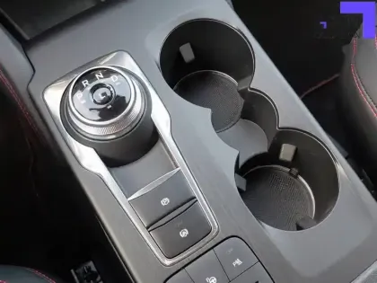 Photo 9 Ford Kuga  2.5 Duratec 190 ch FlexiFuel FHEV E85 Powershift