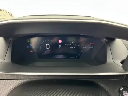 Photo 9 Peugeot 2008  Hybrid 145 e-DCS6