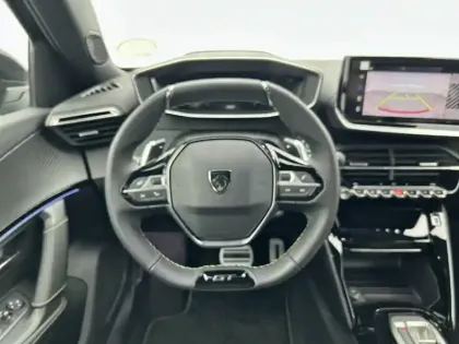 Photo 8 Peugeot 2008  Hybrid 145 e-DCS6