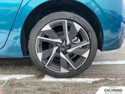 Photo 10 Peugeot 308  Hybrid 136 e-DCS6