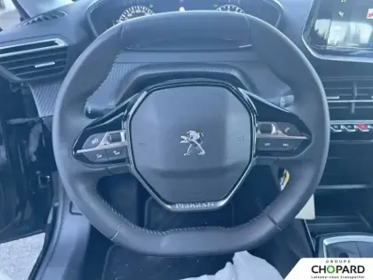 Photo 13 Peugeot 208  PureTech 75 S&S BVM5