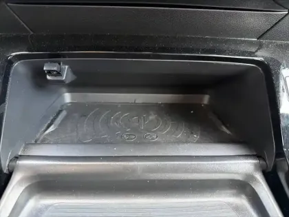 Photo 17 Peugeot 2008  BlueHDi 130 S&S EAT8