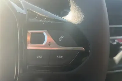 Photo 35 Peugeot 208 Gén. II Ph2 Allure 5