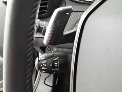 Photo 20 Peugeot 2008 Gén. II Ph1 NG Style 5