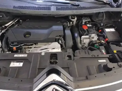 Photo 74 Citroën C5 aircross  Hybride Rechargeable 225 S&S e-EAT8