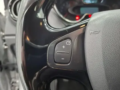 Photo 30 Renault Captur  TCe 90 Energy