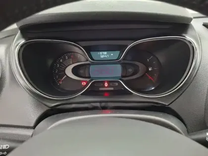 Photo 33 Renault Captur  TCe 90 Energy