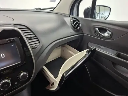 Photo 41 Renault Captur  TCe 90 Energy