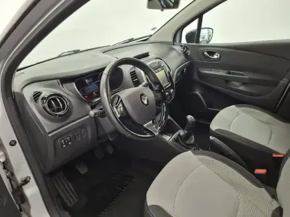 Photo 28 Renault Captur  TCe 90 Energy