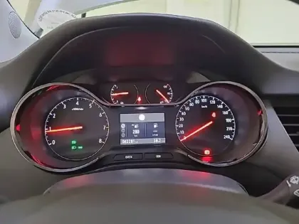 Photo 9 Opel Crossland  1.2 Turbo 110 ch BVM6