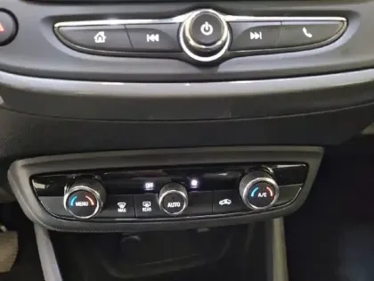 Photo 21 Opel Crossland  1.2 Turbo 110 ch BVM6