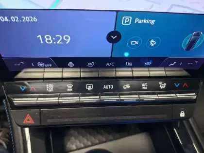 Photo 92 Renault Espace  E-Tech hybrid 200