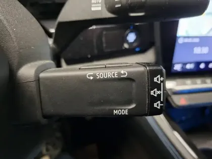 Photo 97 Renault Espace  E-Tech hybrid 200