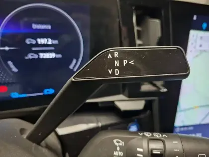 Photo 95 Renault Espace  E-Tech hybrid 200