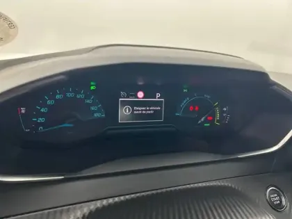 Photo 33 Peugeot 208  Electrique 50 kWh 136ch