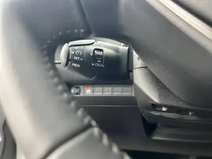 Photo 18 Peugeot 208  Electrique 50 kWh 136ch