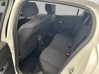 Photo 11 Peugeot 208  Electrique 50 kWh 136ch