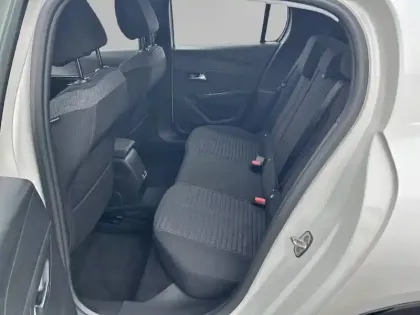 Photo 11 Peugeot 208  Electrique 50 kWh 136ch