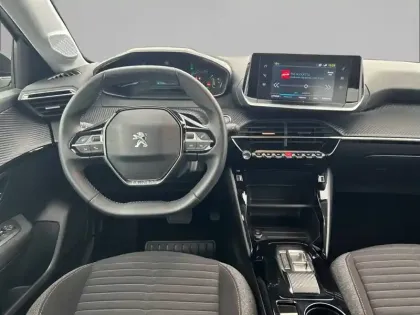 Photo 7 Peugeot 208  Electrique 50 kWh 136ch