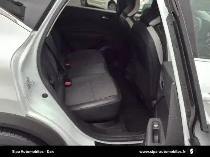 Photo 16 Renault Captur  E-Tech 145 - 21