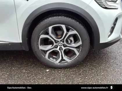 Photo 13 Renault Captur  E-Tech 145 - 21