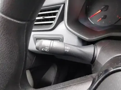 Photo 12 Renault Clio  SOCIETE BLUE DCI 85