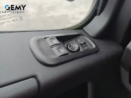 Photo 17 Renault Master  FGN TRAC F3500 L3H3 BLUE DCI 135