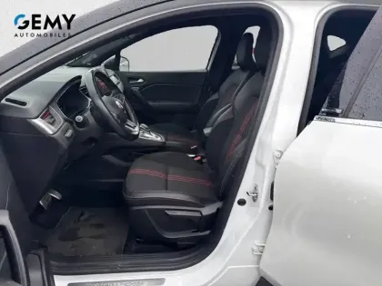 Photo 8 Renault Captur  E-Tech Plug-in 160 - 21B