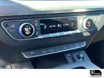 Photo 20 Audi Q5  Sportback 40 TDI 204 S tronic 7 Quattro